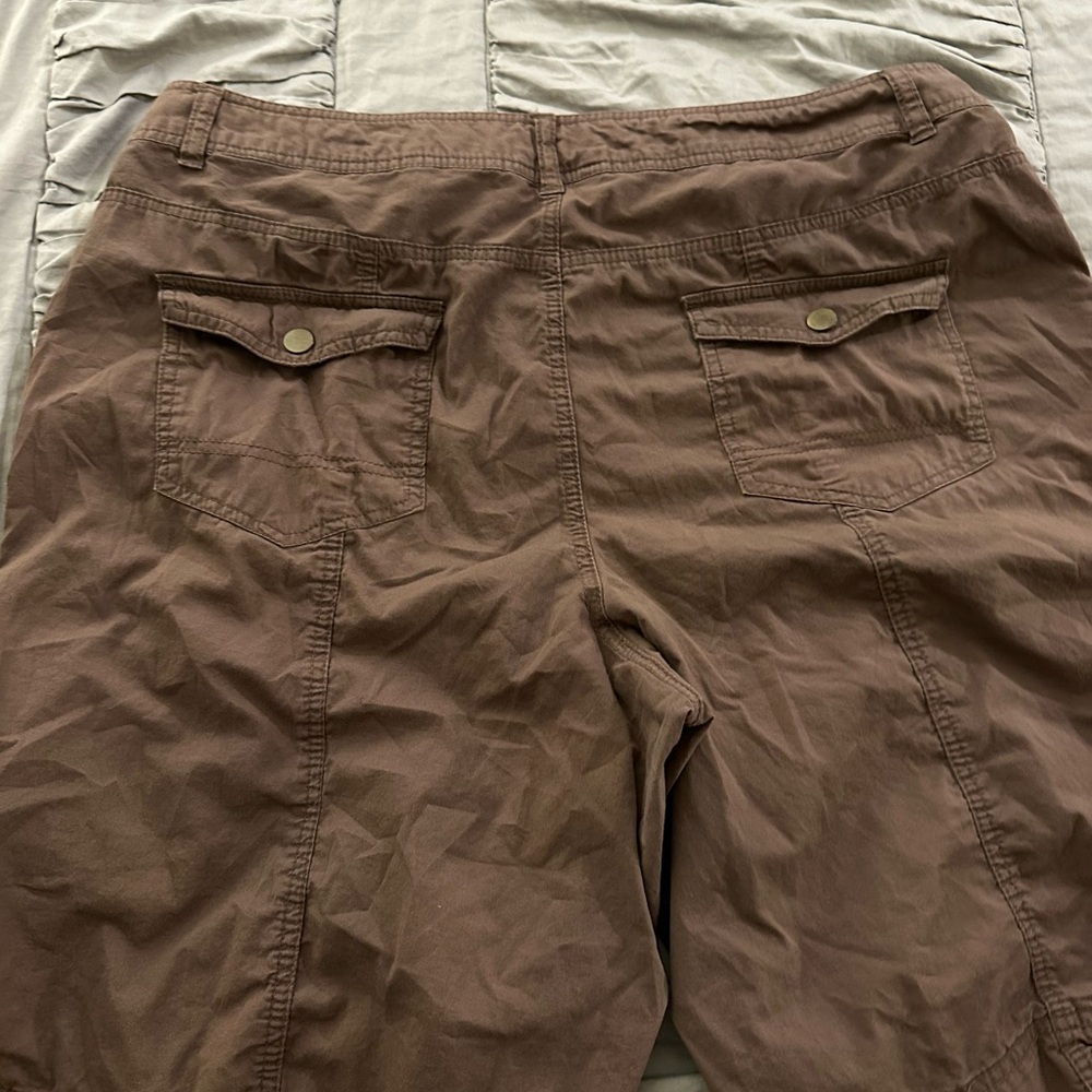 Christopher & Banks Women's Tan Cargo Shorts - Picture 6 of 7